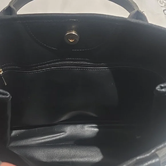 Longchamp Black Satchel with Structured Design - Picture 7 of 9